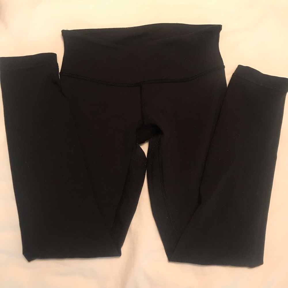 Black Lululemon Align Leggins